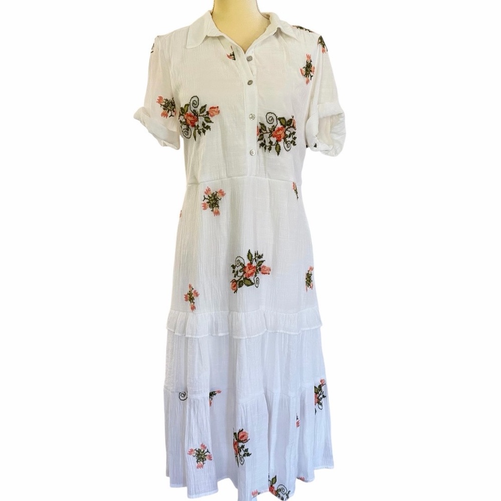 fig and flower White Midi Dress with Pink Floral Embroidery